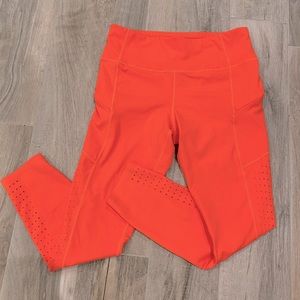 ATHLETA leggings size M worn twice